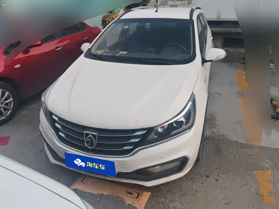 Baojun 310W 2019 2017 1.5L Manual Comfort China V
