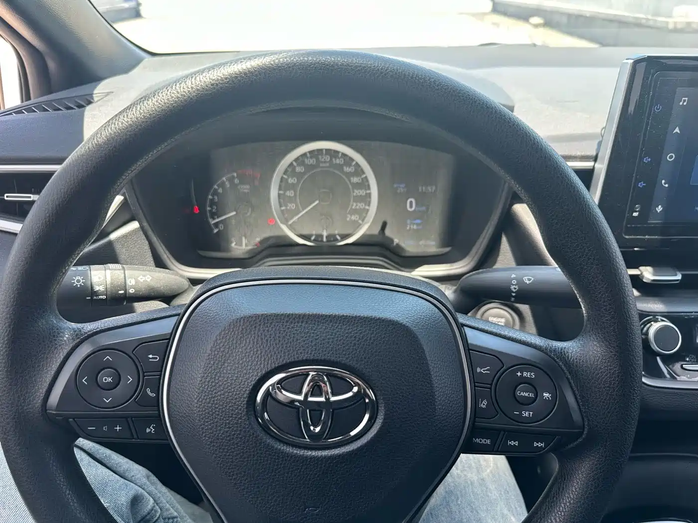Toyota Levin 2022 185T CVT Luxury Edition фото 5