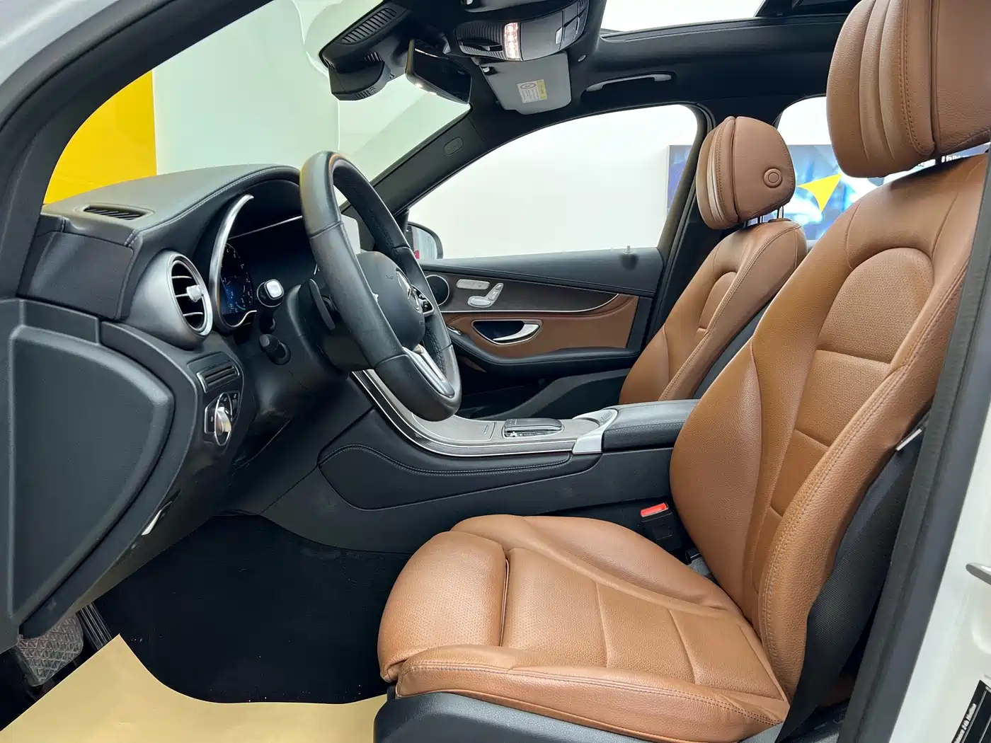 Mercedes-Benz GLC 2020 Facelift GLC 300 L 4MATIC Dynamic фото 7