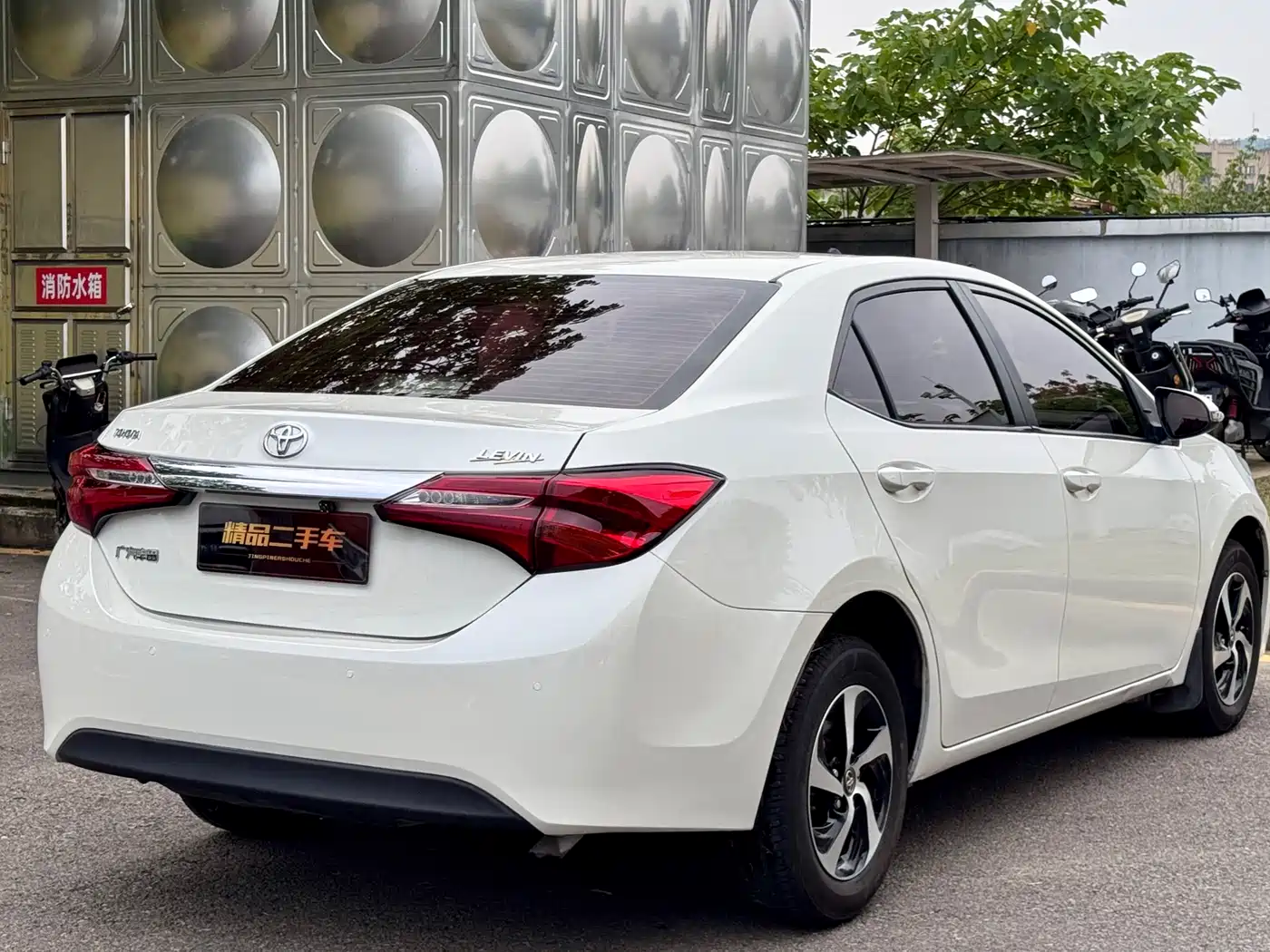Toyota Levin 2017 Facelift 185T CVT Elite (China V) фото 19