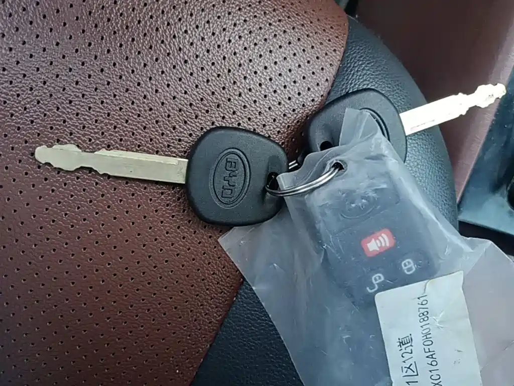 BYD F3 2012 Energy-saving Edition 1.5L Manual Comfort фото 9