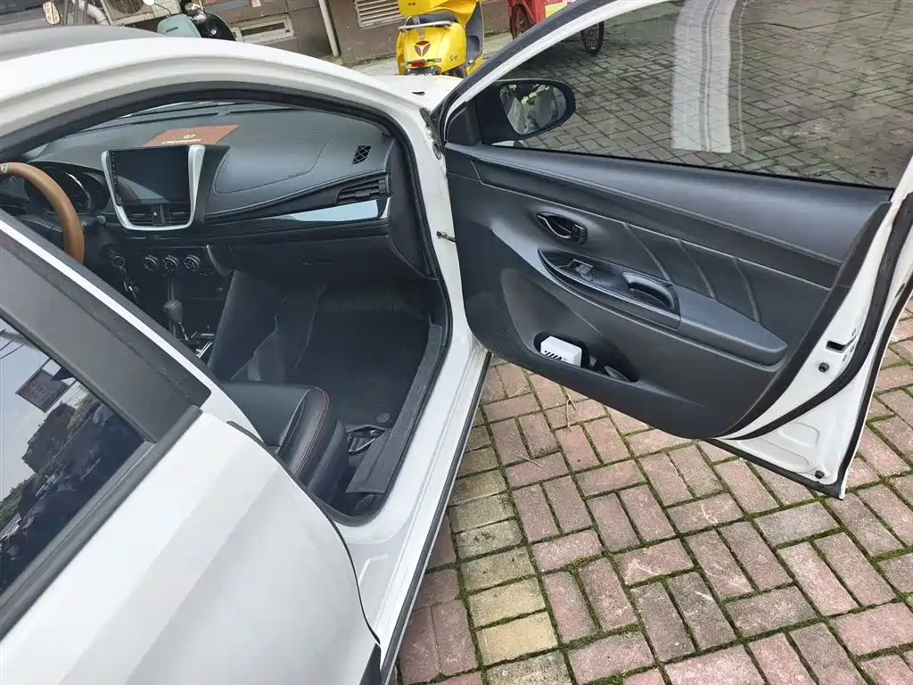 Toyota YARiS L Zhi Xuan 2020 Zhi Xuan X 1.5L CVT Leading фото 21