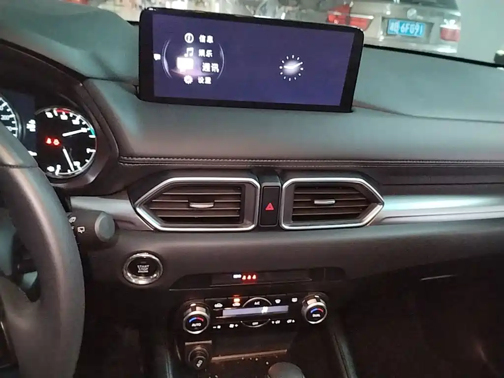 Mazda CX-5 2025 2024 2.0L Automatic FWD Smart Premium
