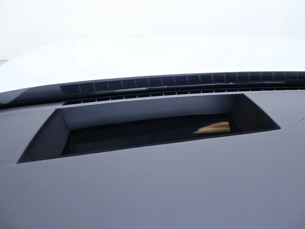 NIO ES8 2026 2025 Model 6-Seat Executive Luxury Edition