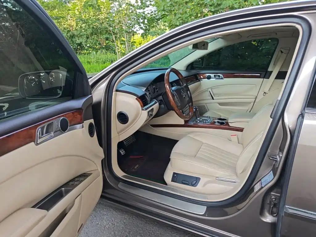 Volkswagen Phaeton 2015 2012 3.0L Executive