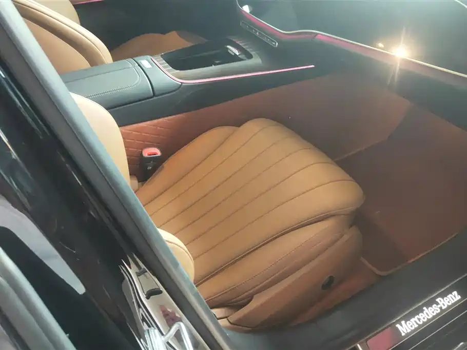 Mercedes-Benz E-Class 2025 E 300 L Luxury Sport фото 8