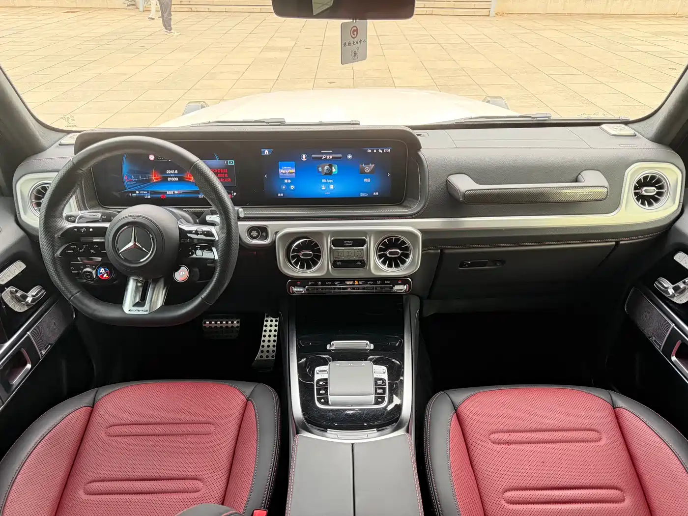 Mercedes-Benz G-Class 2025 G 500 фото 7