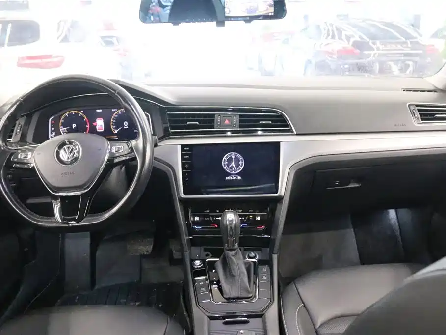 Volkswagen Lamando 2021 280TSI DSG Comfort Edition фото 5