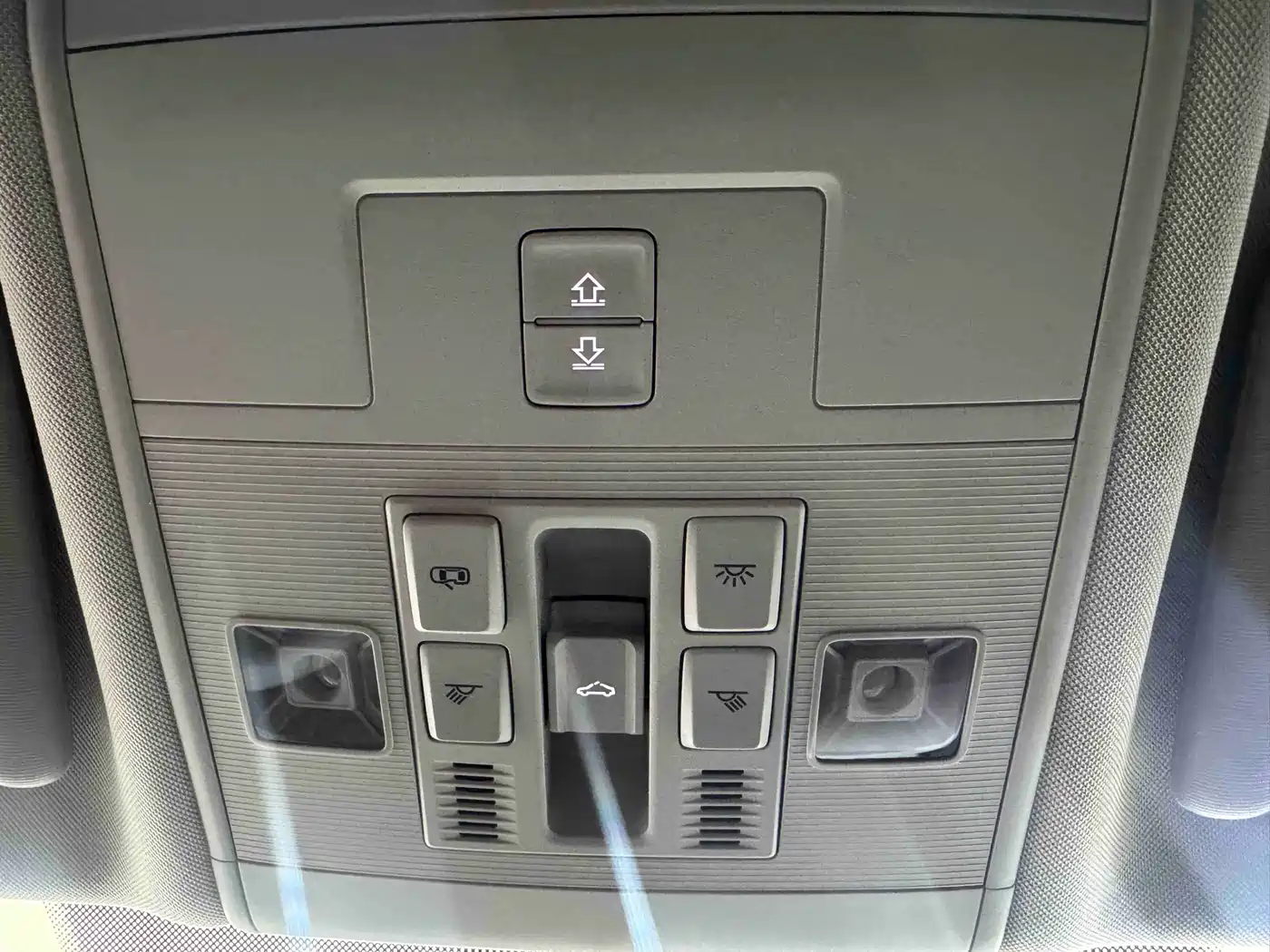 Volkswagen T-Cross 2022 280TSI DSG Comfort Edition фото 13