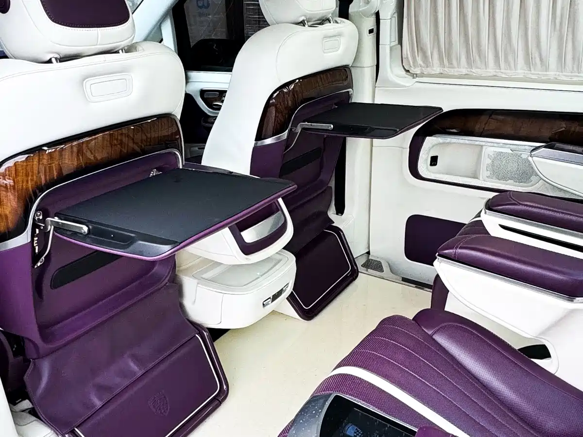 Mercedes-Benz V-Class 2021 V 260 L Long Wheelbase Luxury Edition фото 13