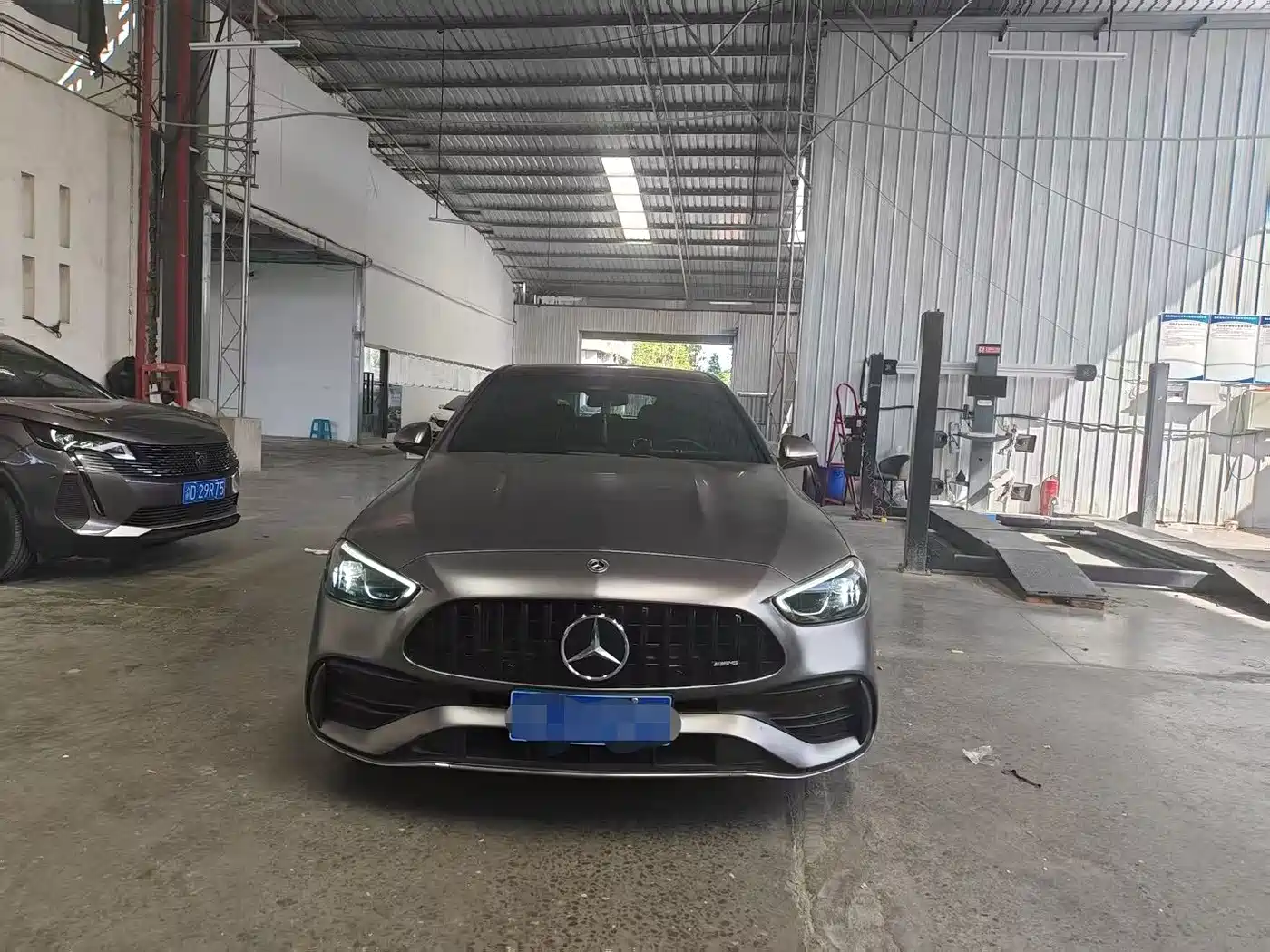 Mercedes-Benz C-Class