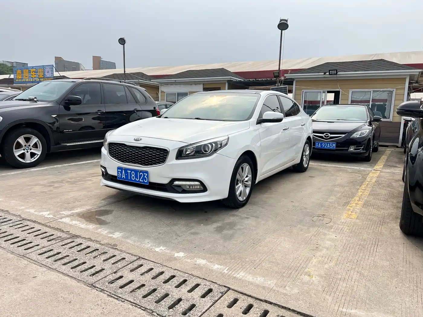Kia K4 2015 2015 1.8L Automatic DLX Special