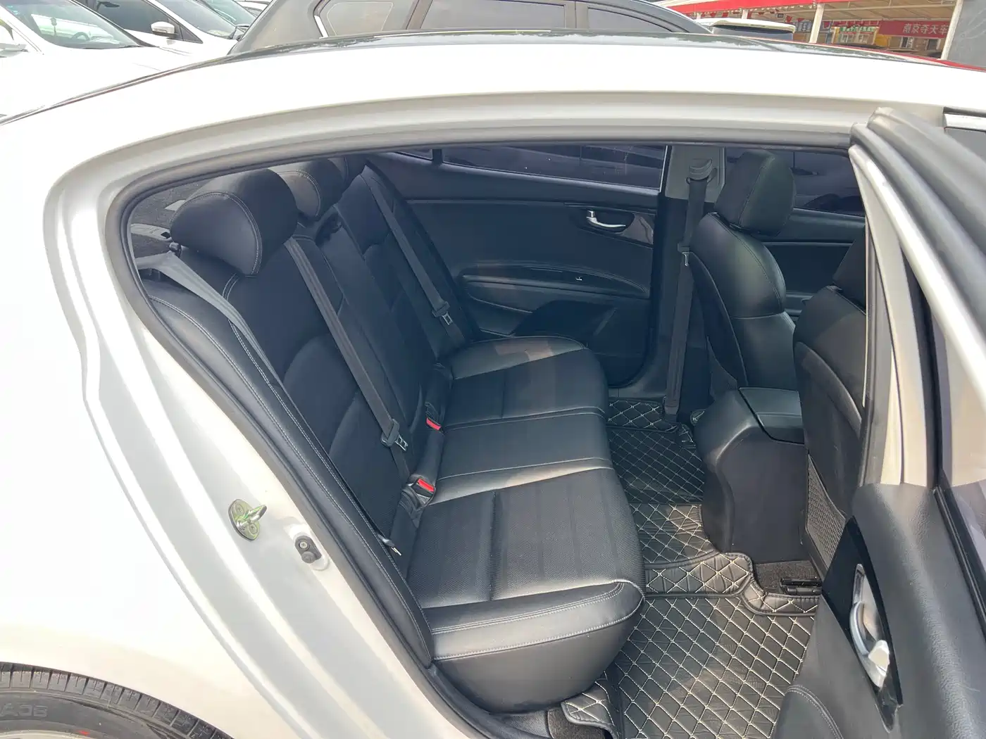 Kia K4 2015 2015 1.8L Automatic DLX Special