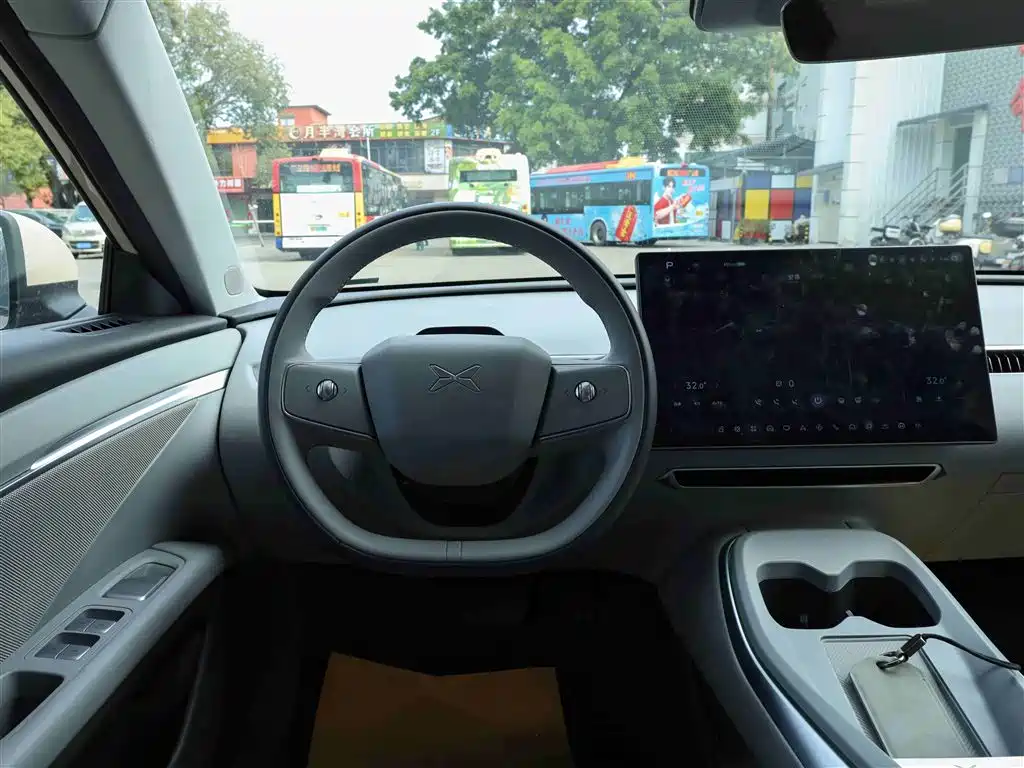 XIAOPENG MONA M03