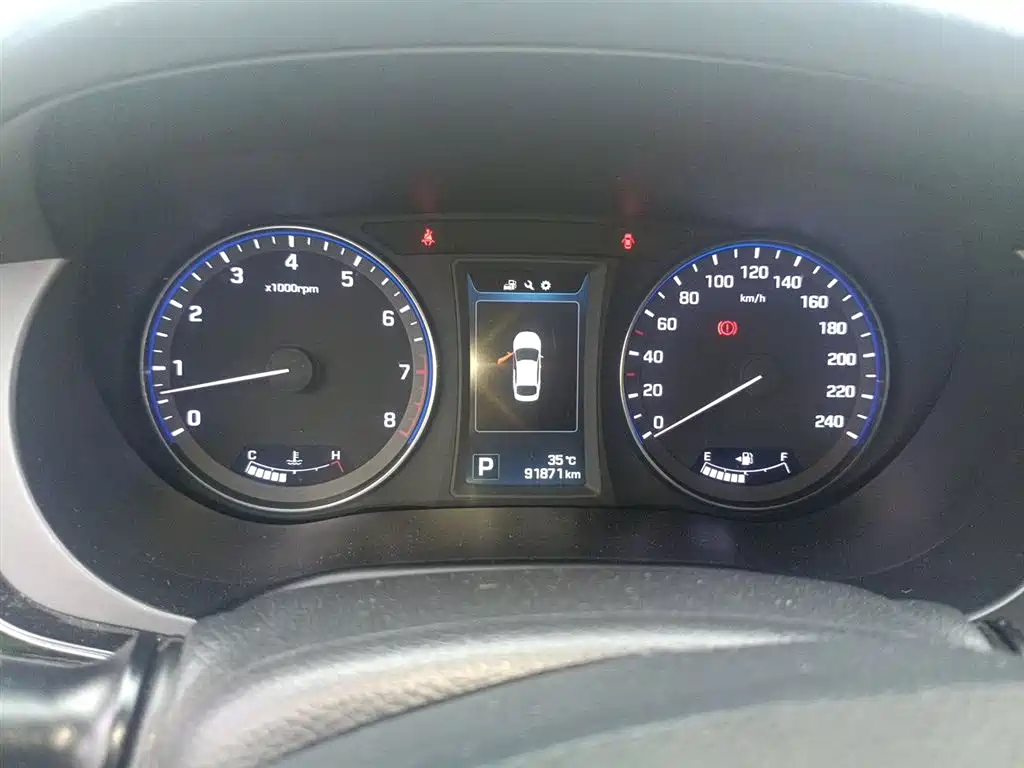 Hyundai Mistra 2014 1.8L Auto Premium DLX фото 12