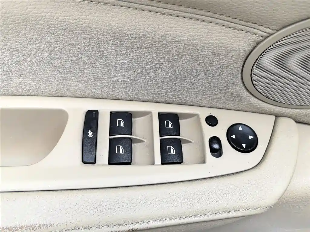 BMW X5 (Import) 2013 xDrive35i Luxury фото 9