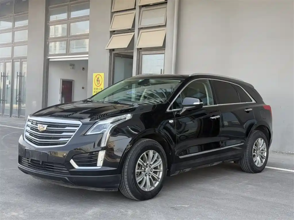 Cadillac XT5 2016 28T AWD Luxury Model фото 2