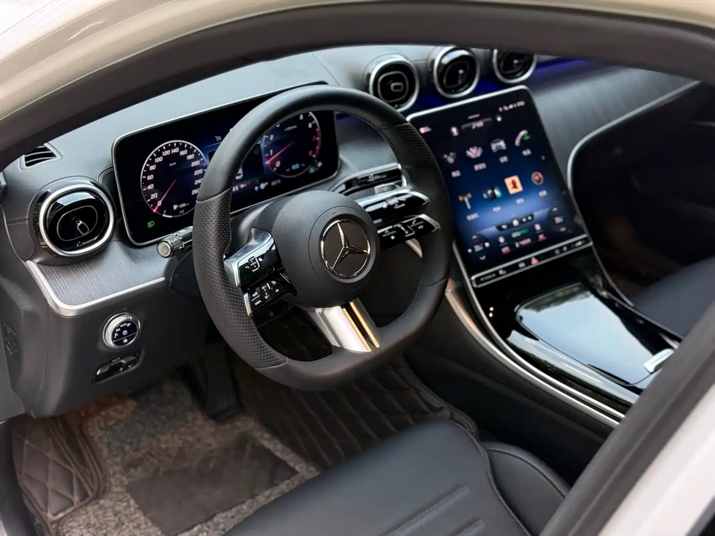 Mercedes-Benz C-Class 2022 C 200 L Sport Version фото 18
