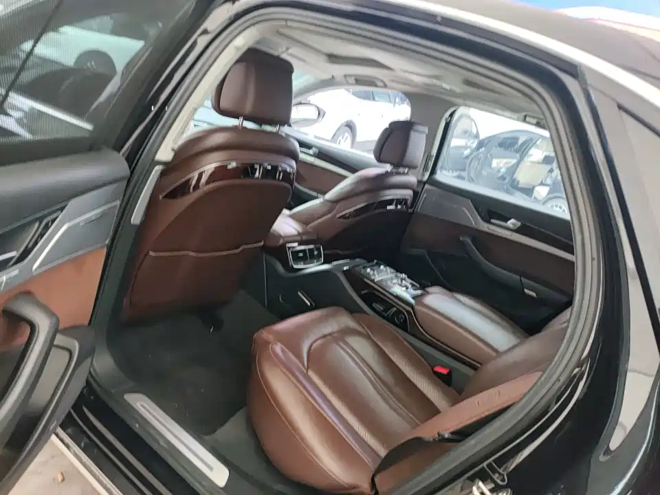 Audi A8 2014 A8L 50 TFSI quattro Luxury фото 5