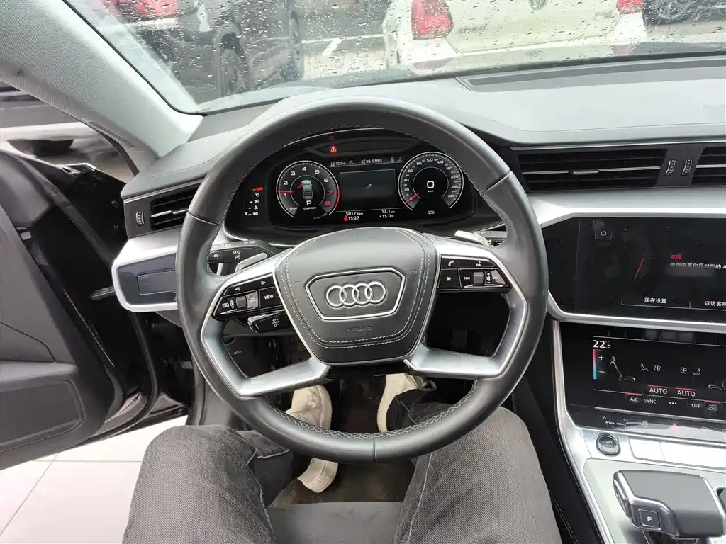 Audi A7L 2024 45 TFSI Luxury фото 7