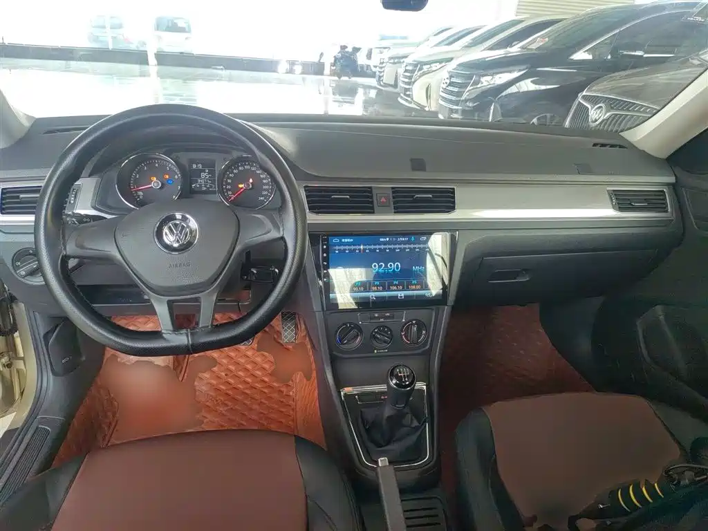 Volkswagen Bora 2019 Facelift Bora Legend 1.5L Manual Fashion Type China VI фото 3