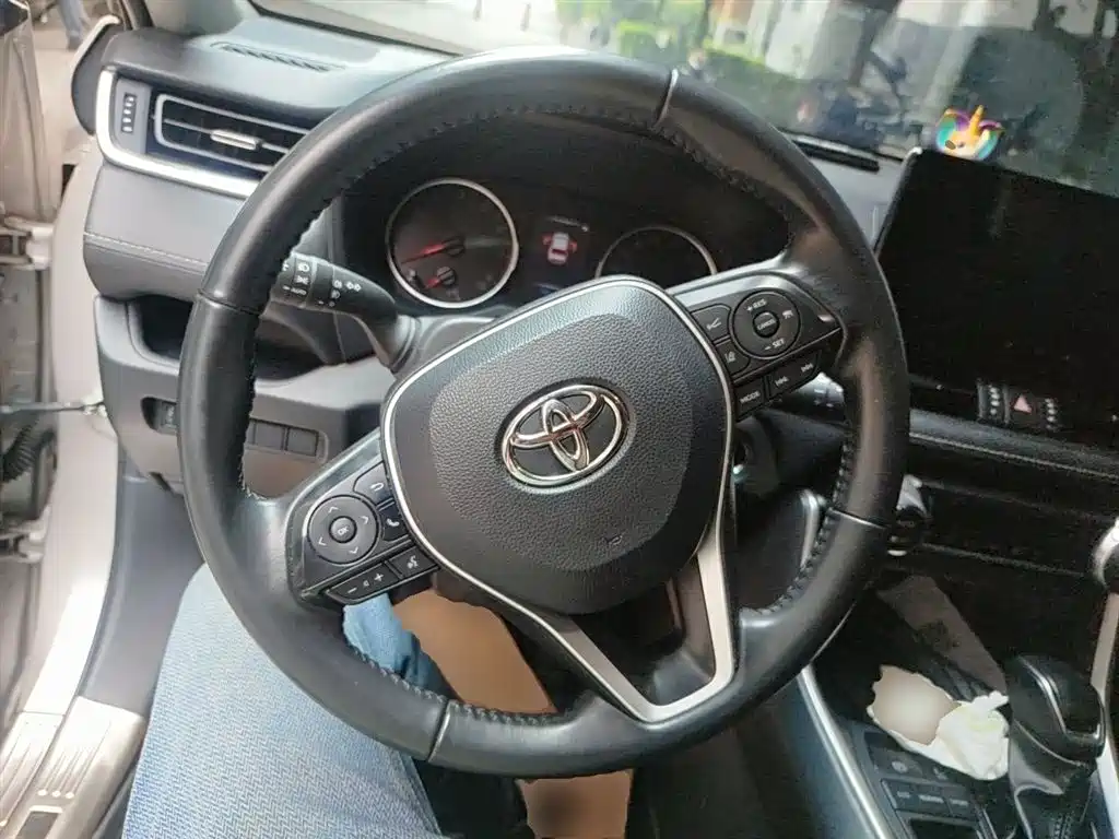 Toyota Wildlander 2023 2.0L CVT FWD Urban фото 6