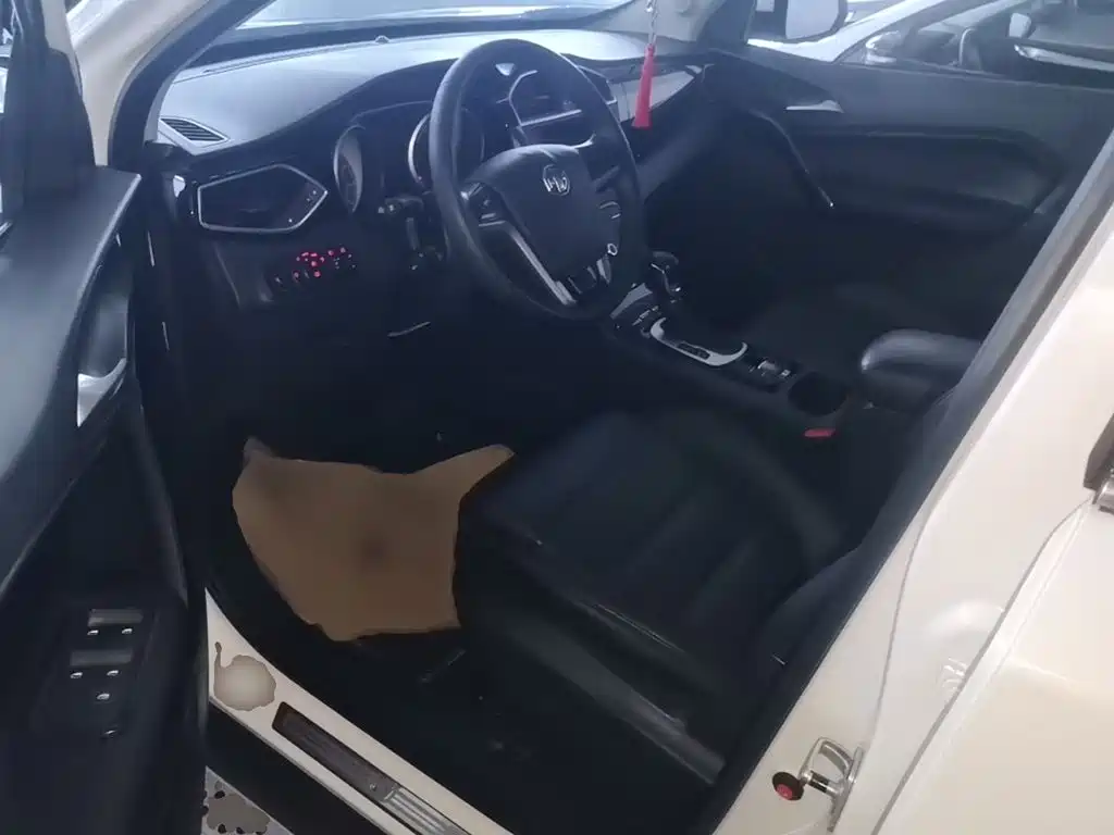 MG Roewe RX5 2016 2016 1.5TGI TST Luxury Edition