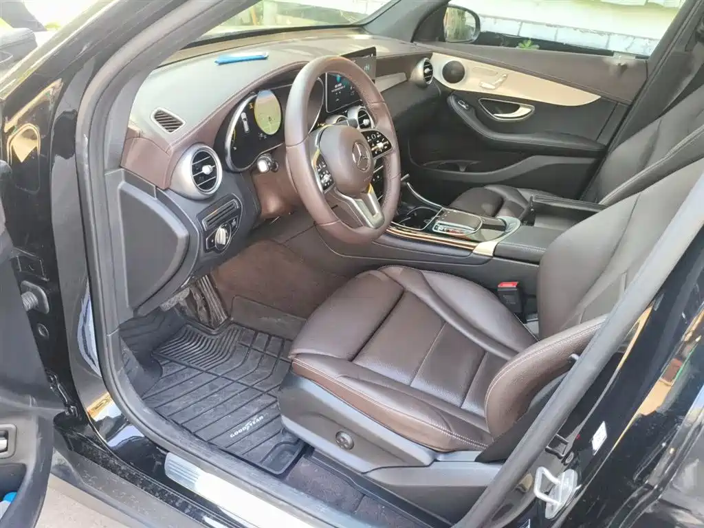 Mercedes-Benz GLC 2022 Facelift III GLC 260 L 4MATIC Dynamic фото 11