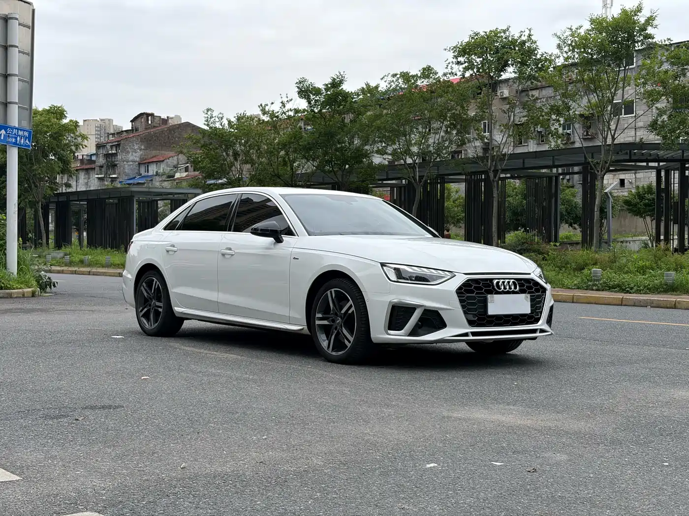 Audi A4L 2020 40 TFSI Luxury Dynamic фото 3