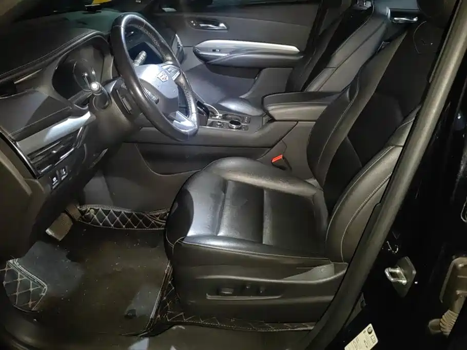 Cadillac XT4 2020 28T FWD Leading Trim фото 9