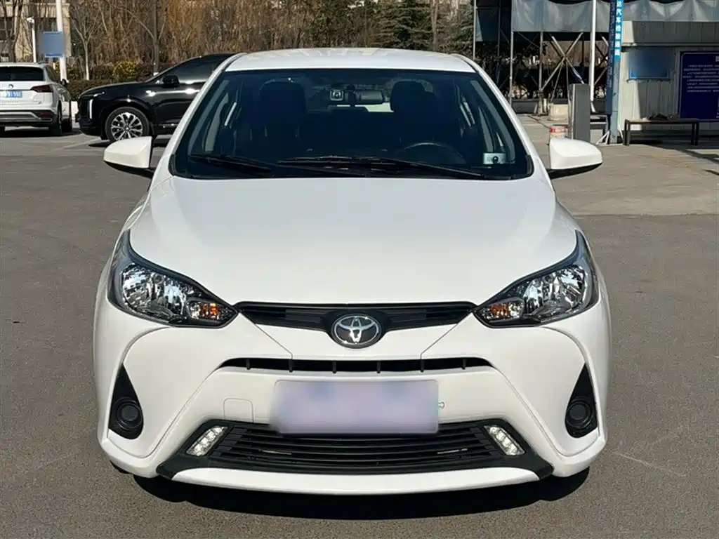 Toyota YARiS L Zhi Xiang 2019 1.5E CVT Charming China VI фото 24