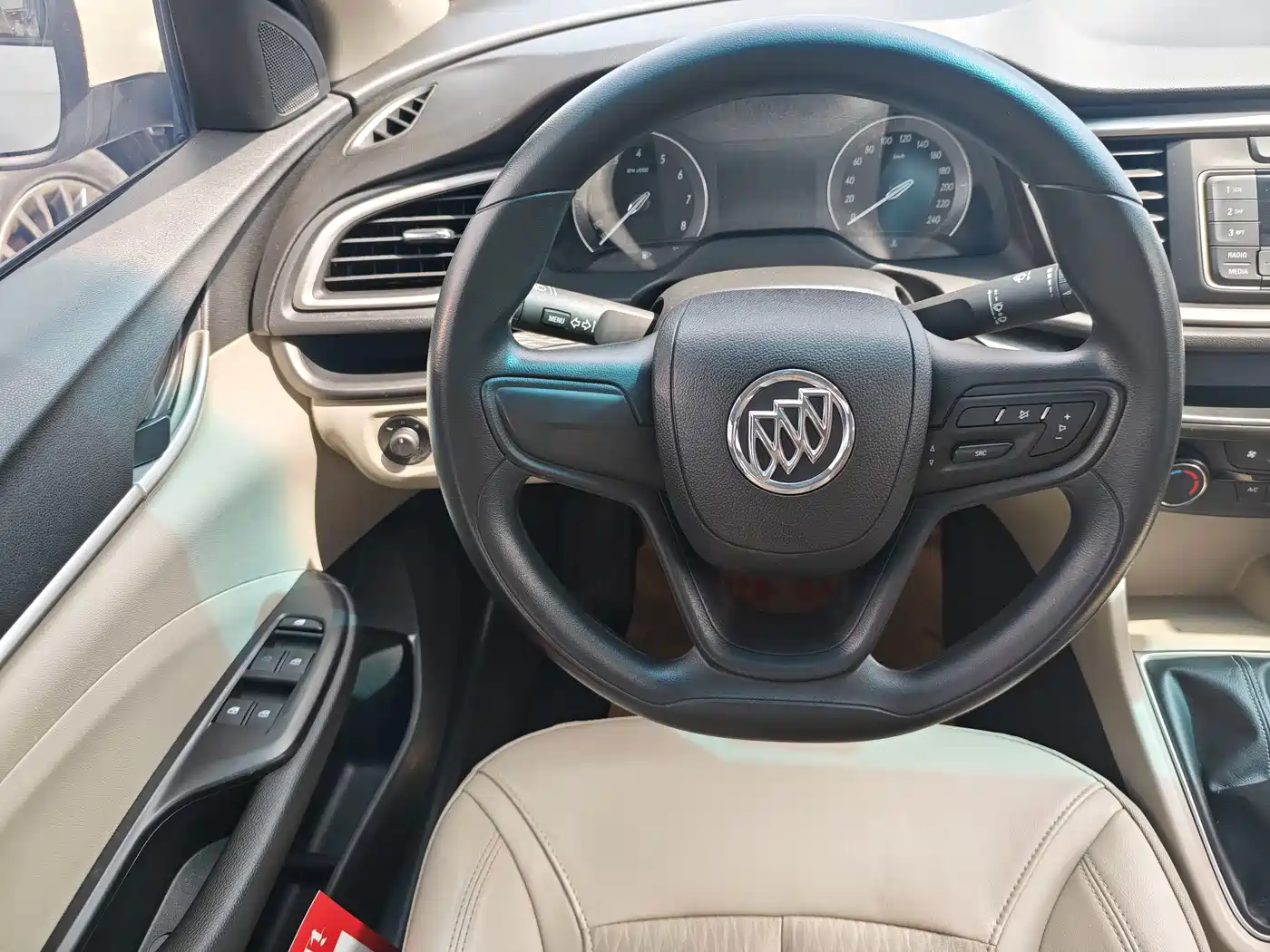 Фото 7 - Buick Excelle