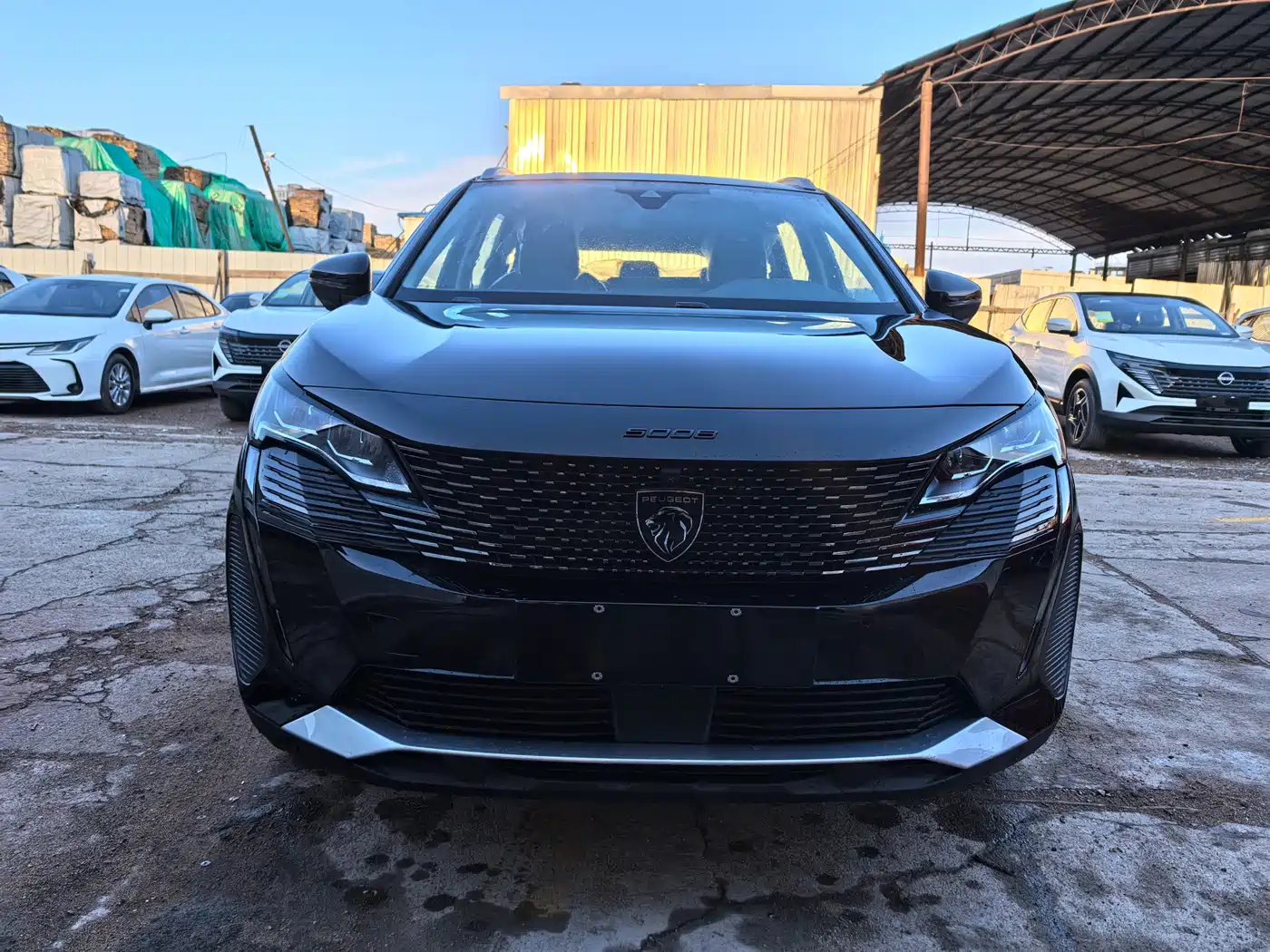 PEUGEOT 5008