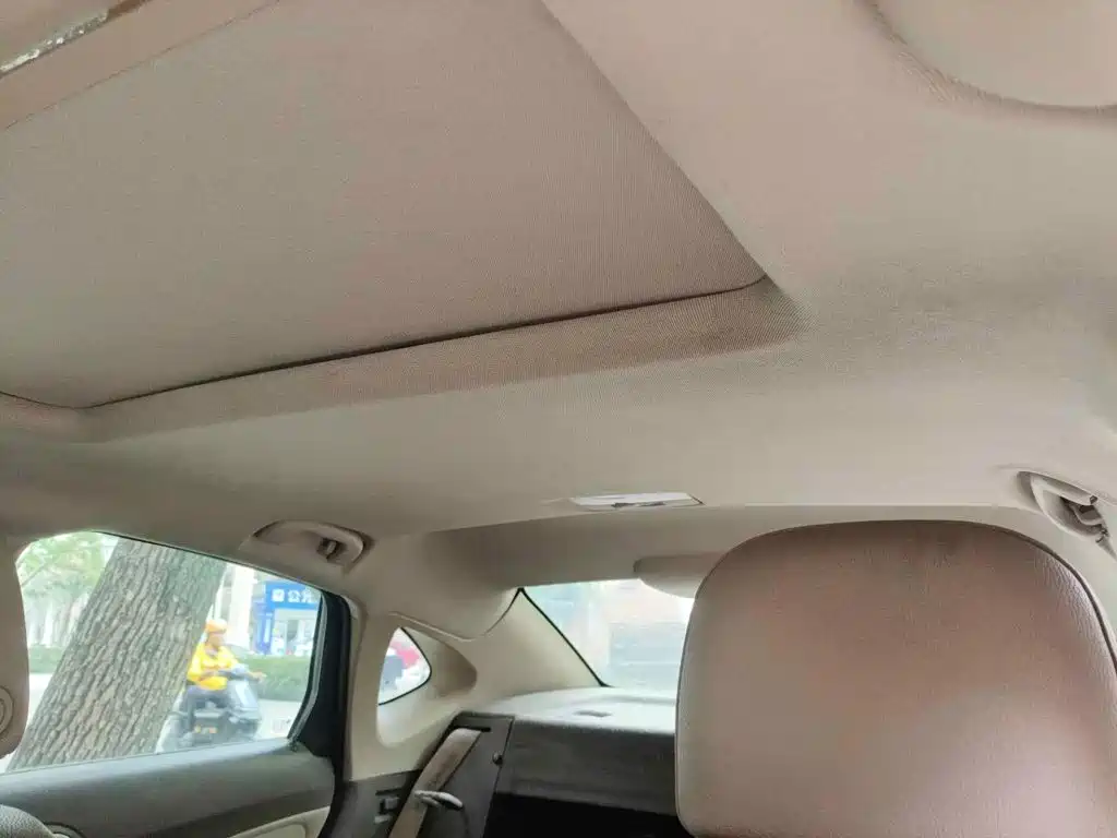 Фото 14 - Buick Excelle