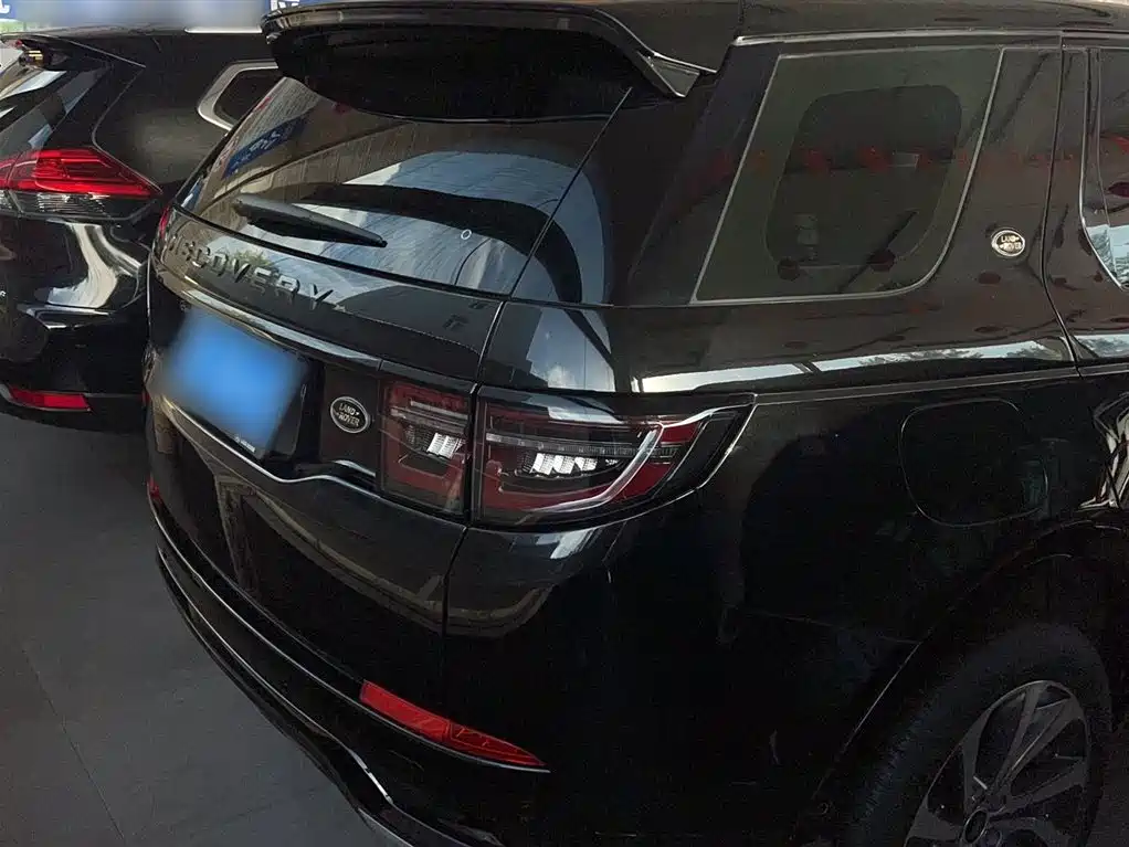 LAND ROVER DISCOVER SPORTS