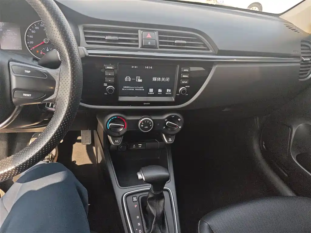 Kia K2 2017 Sedan 1.4L AT 15th Anniversary Special Edition GLS фото 9