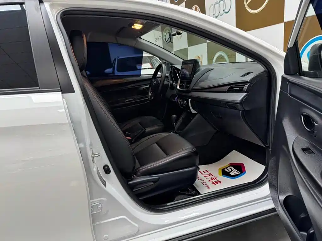 Toyota Yaris, миниатюра 10