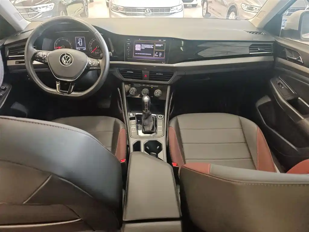 Volkswagen Bora 2021 1.5L Automatic Elite Smart Edition фото 13