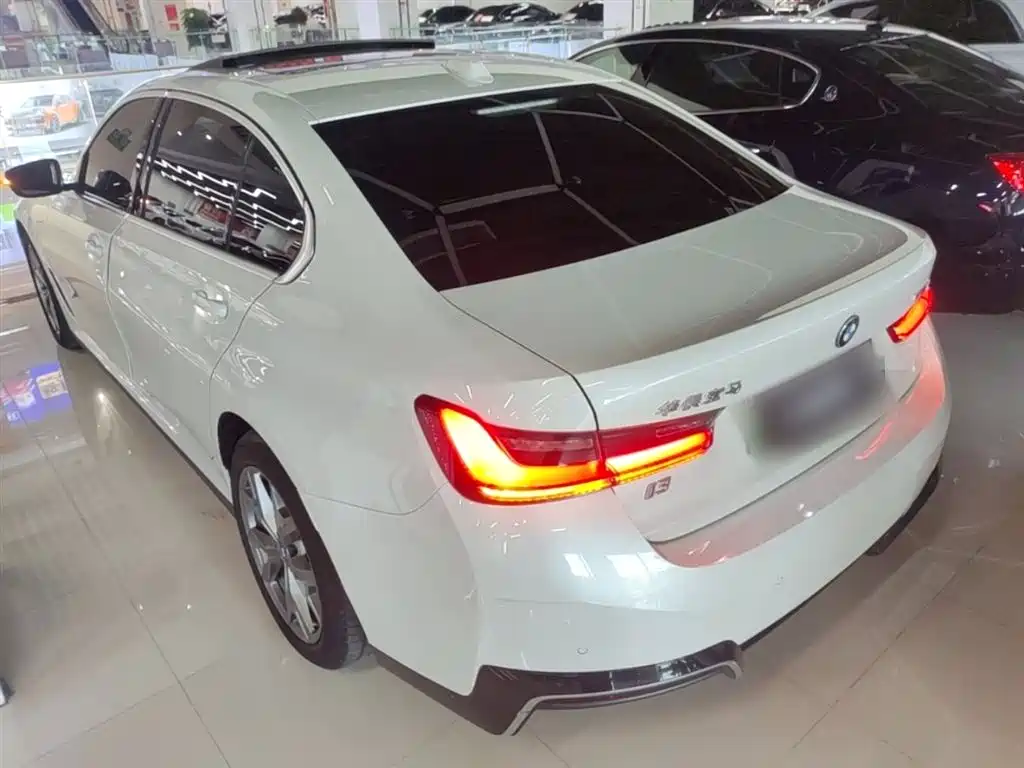 BMW i3 2022 eDrive 35 L фото 5