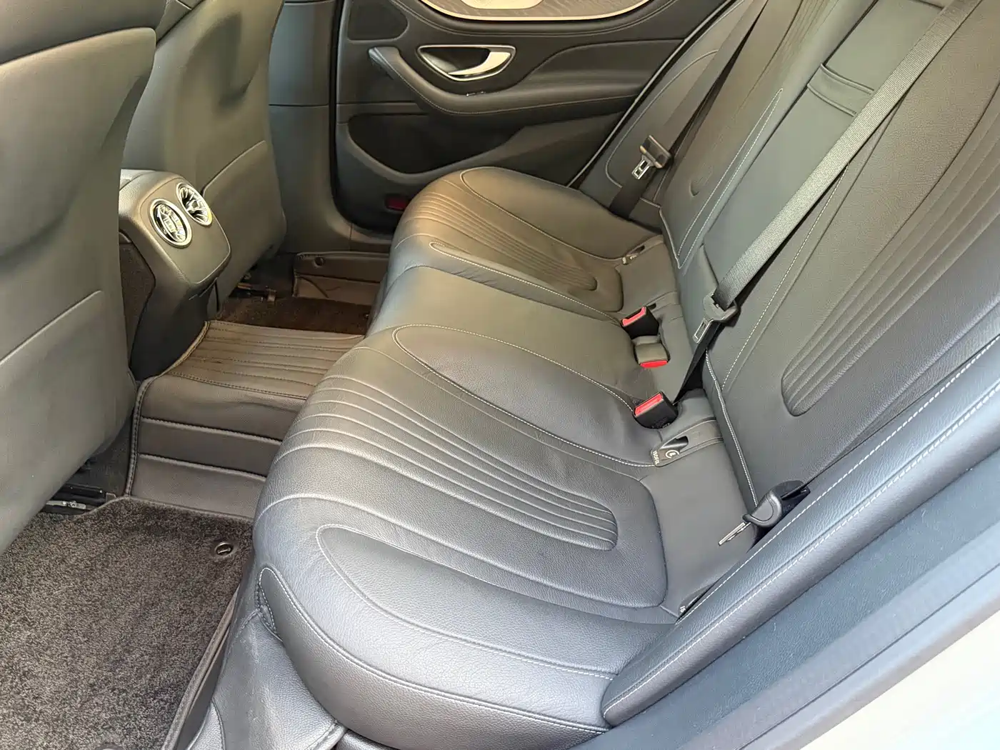 Mercedes-Benz CLS 2023 Facelift CLS 300 Luxury фото 16