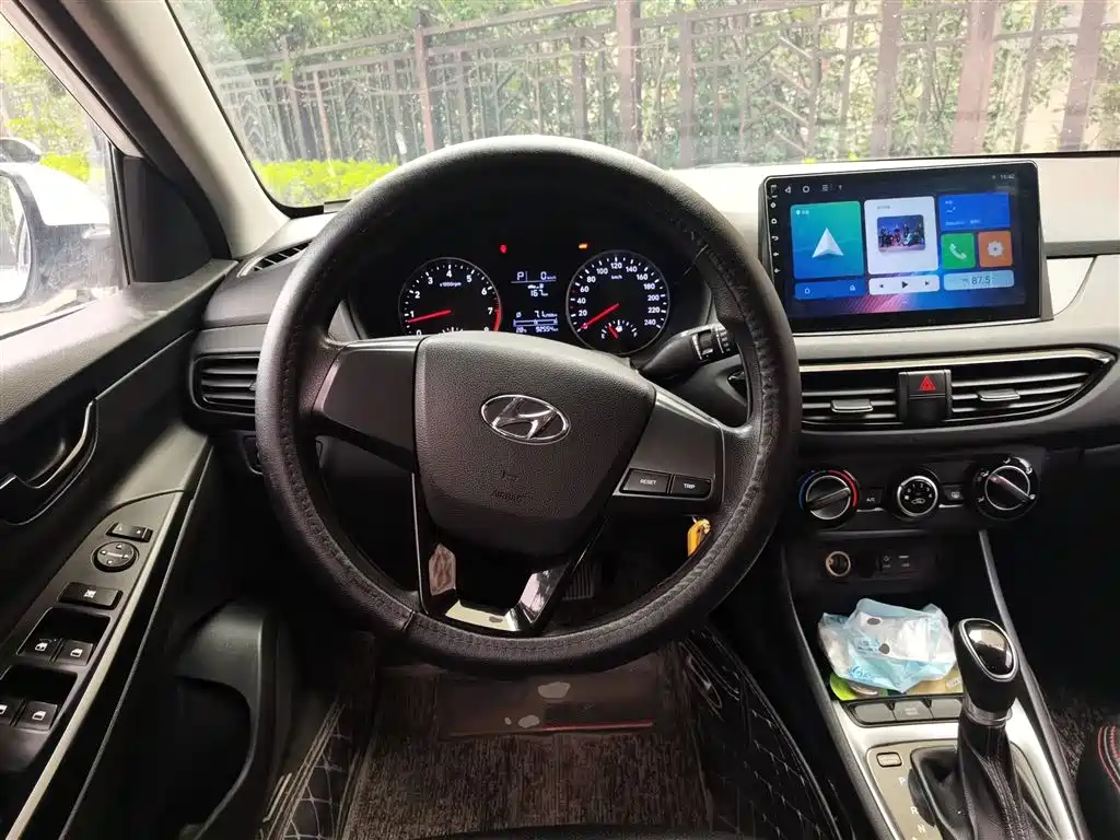 Hyundai Elantra 2018 1.6L Automatic Pleasing Edition GL China VI фото 6