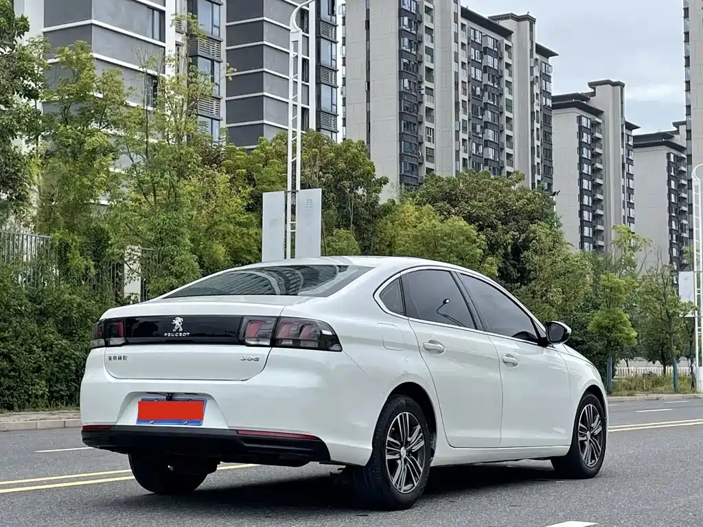 Фото 7 - Peugeot 308