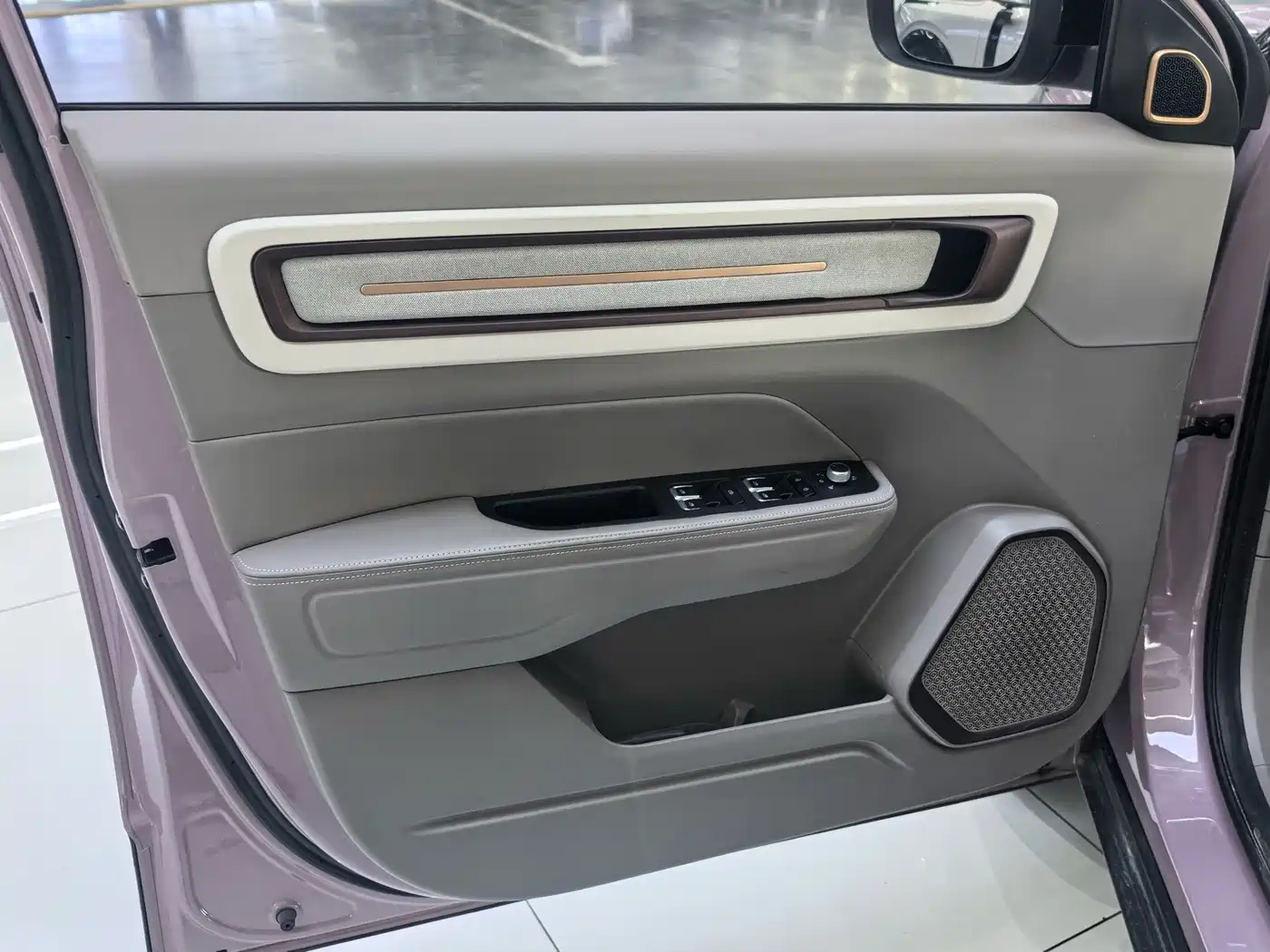 Geely ICON 2025 2026 Chocolate 1.5TD Pure Edition