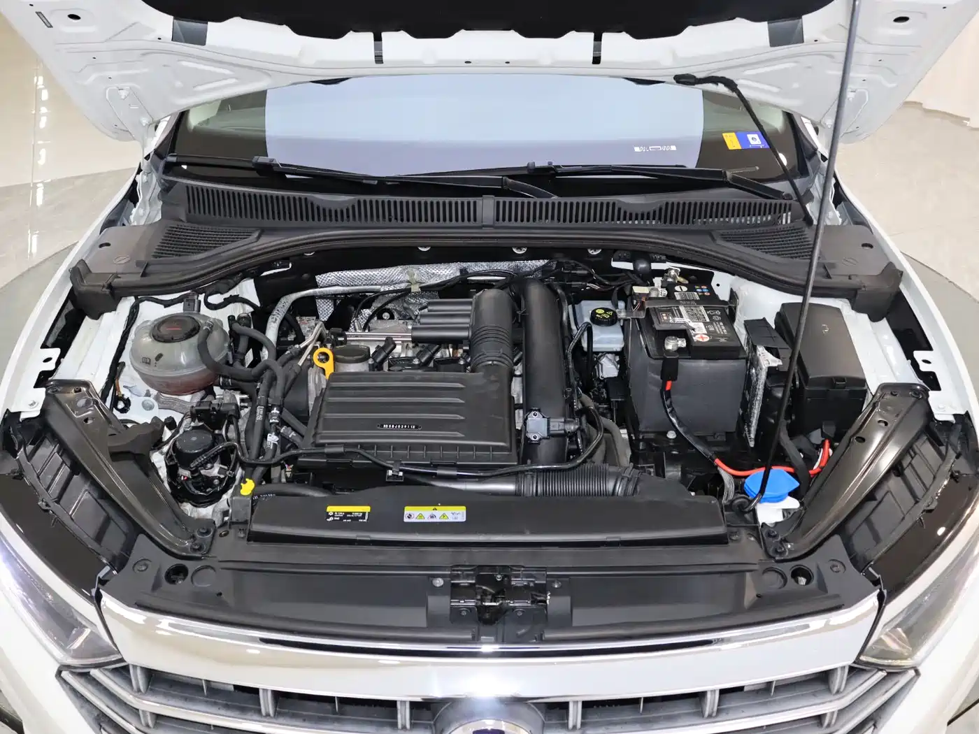 Volkswagen Sagitar 2021 280TSI DSG Surpassing Edition фото 11