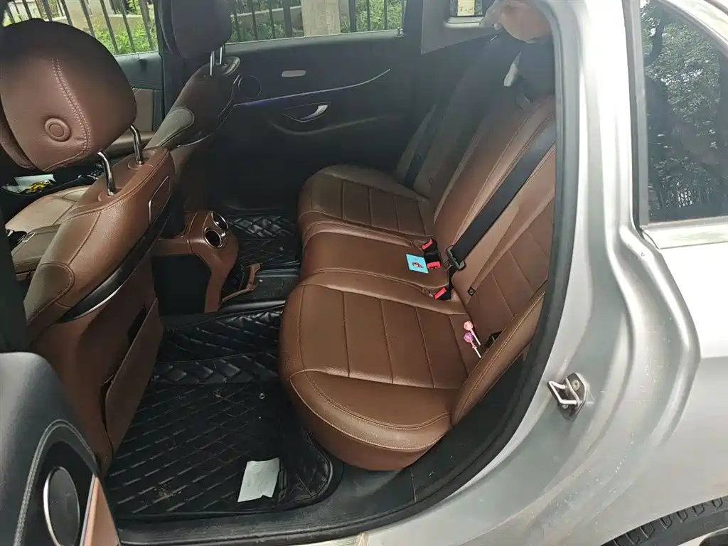 Mercedes-Benz E-Class 2016 E 300 L Sport Fashion Type фото 18