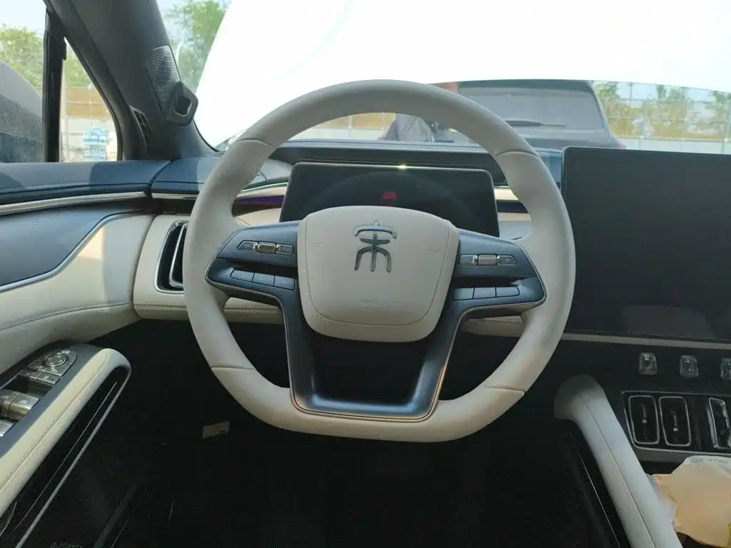 BYD Song L EV 2025 662km Excellence Smart Driving Model фото 6