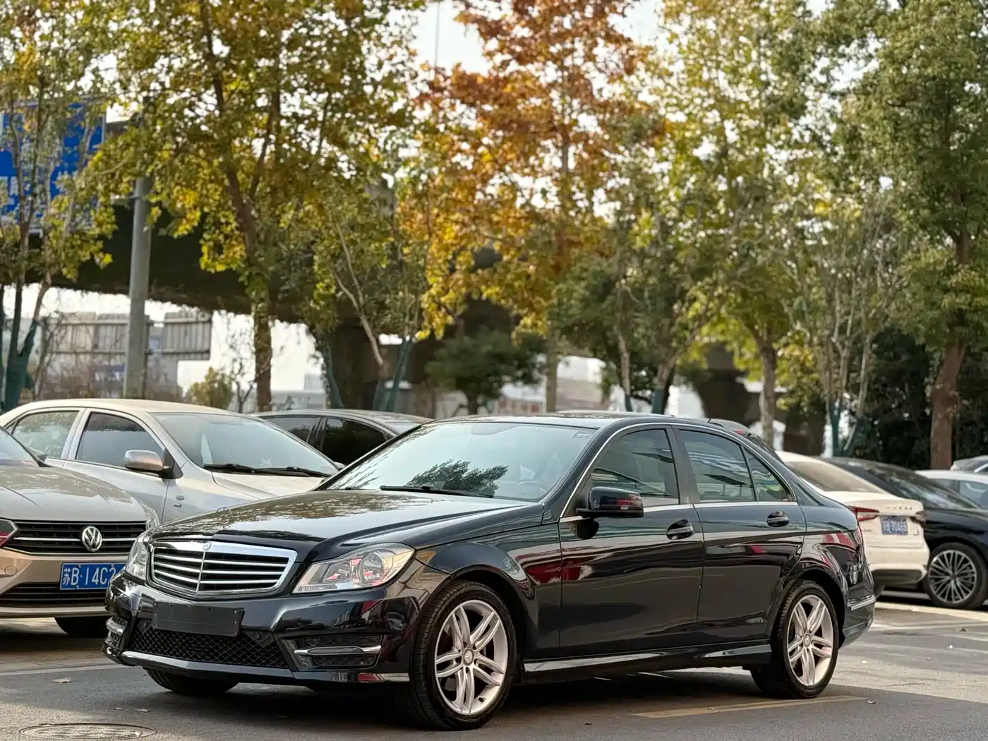 Mercedes-Benz C-Class 2013 C 180 Classic Grand Edition