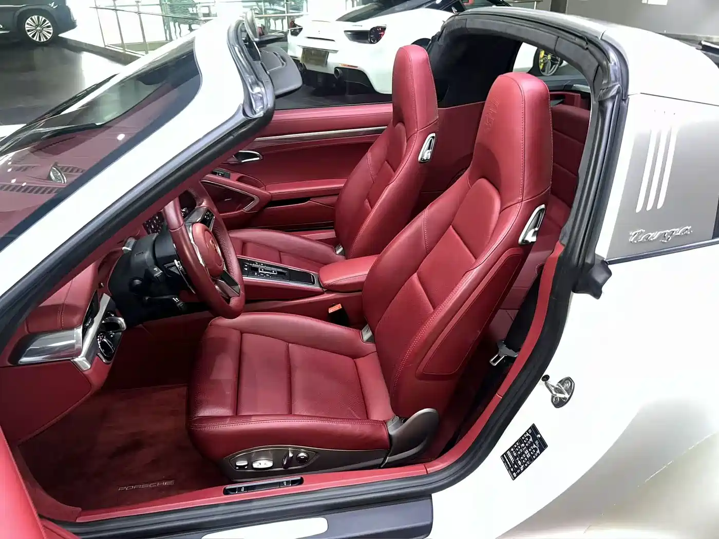 Porsche 911 2016 Targa 4 3.0T фото 11
