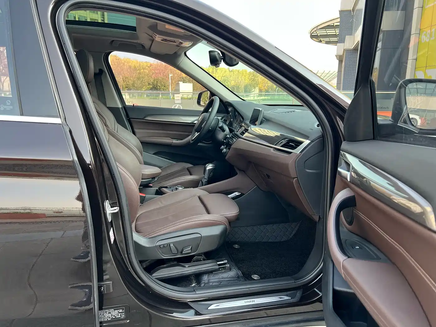 BMW X1 2018 xDrive20Li Premium Model фото 39