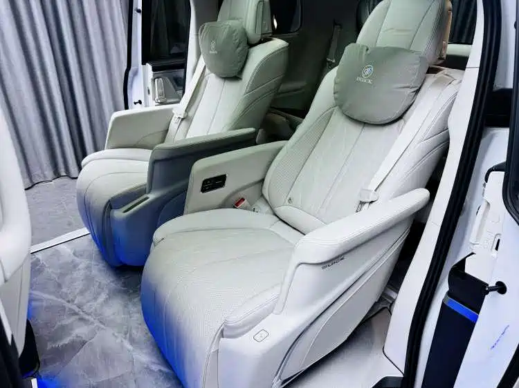 BUICK GL8 NEW ENERGY